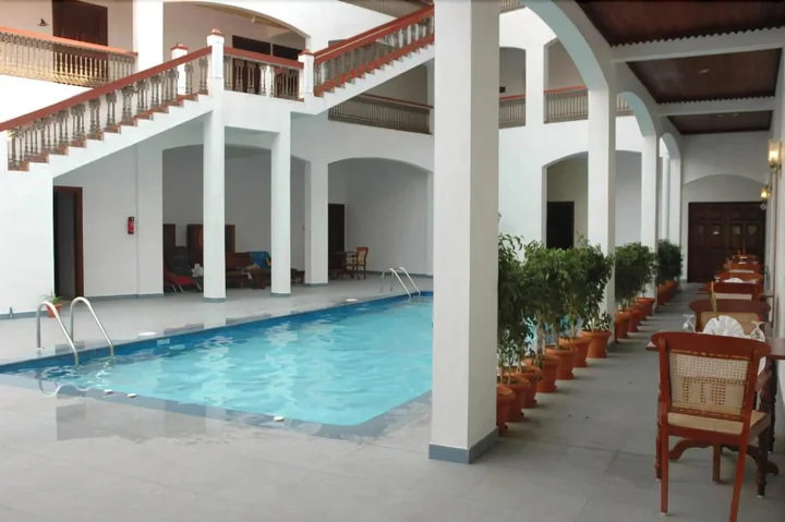 Коччи: The Killians Boutique Hotel