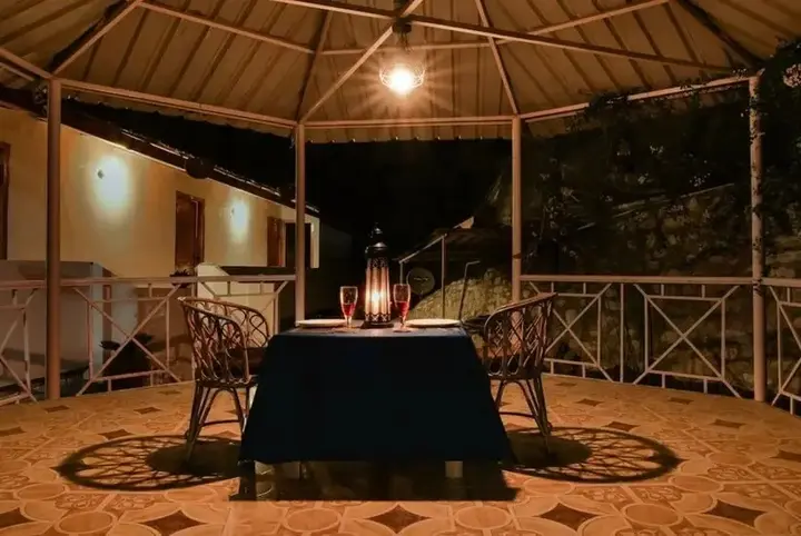 Раникхет: The Parijat Retreat