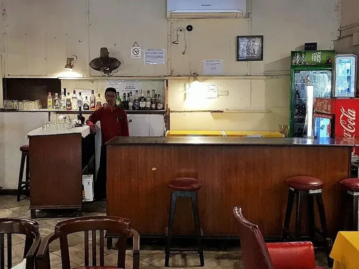 Колката: Broadway Hotel