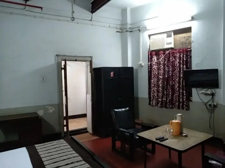 Колката: Broadway Hotel