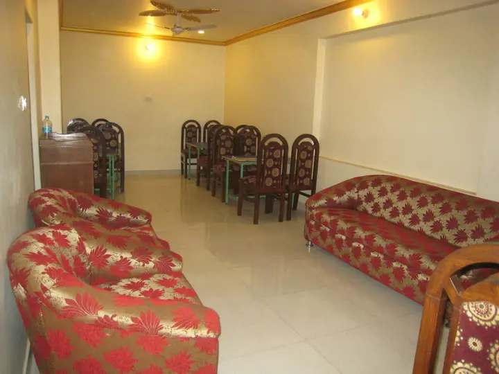 Варанаси: Kedareswar Bed and Breakfast
