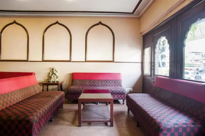Джайпур: Hotel Jai Mangal Palace
