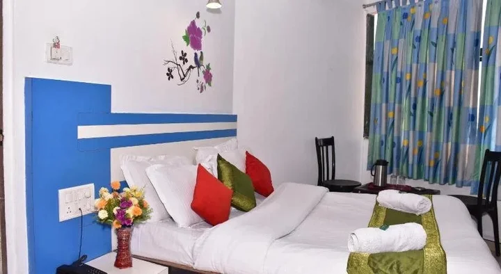 Нерал: Hotel Rahi