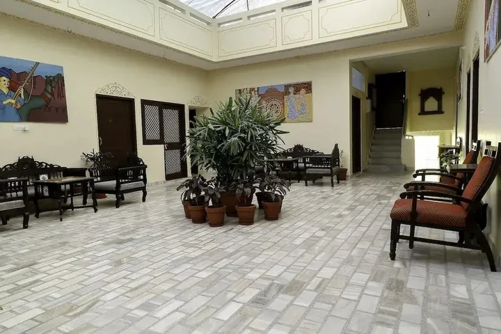 Джайпур: Noble House - A Heritage Home