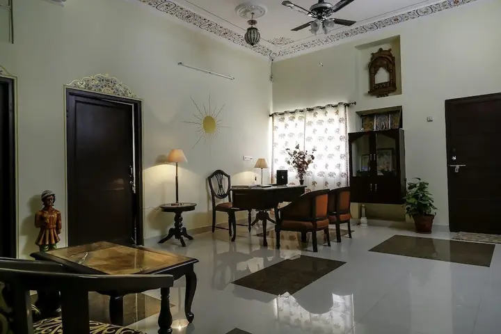 Джайпур: Noble House - A Heritage Home