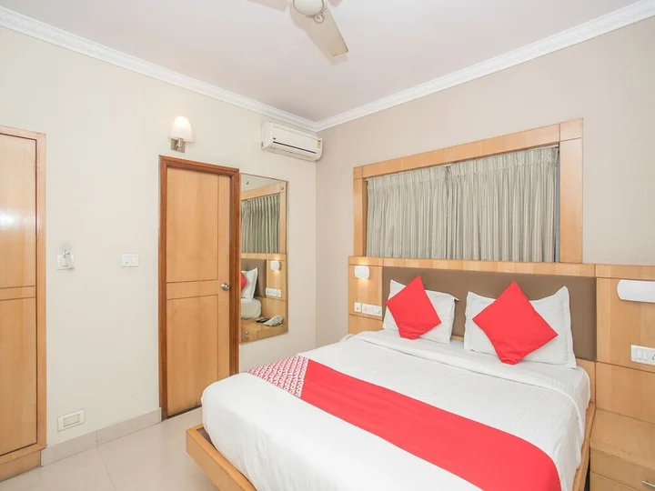Бангалор: OYO 461 New Rainbow Business Hotel