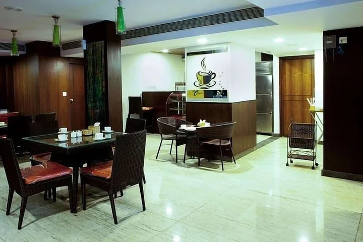 Бангалор: OYO 461 New Rainbow Business Hotel