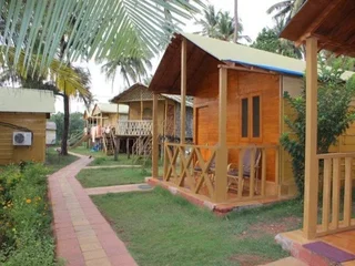 Арамбол: Sea Paradise Bamboo Beach Huts