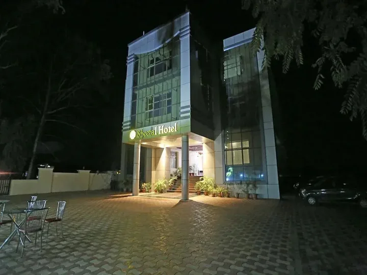Наинитал: OYO 4635 Sheetal Hotel