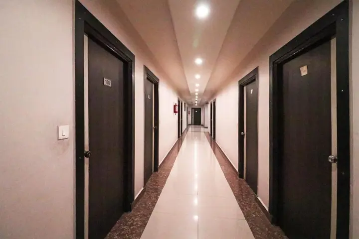 Наинитал: OYO 4635 Sheetal Hotel