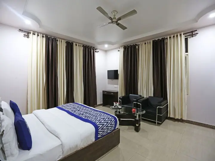 Наинитал: OYO 4635 Sheetal Hotel
