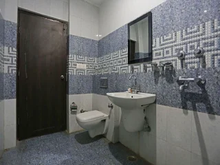 Наинитал: OYO 4635 Sheetal Hotel