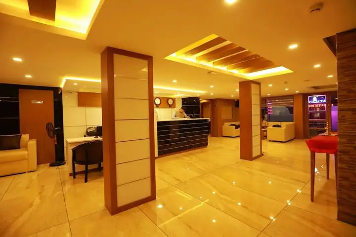 Паллипурам: Hotel Sreepathy Indraprastha