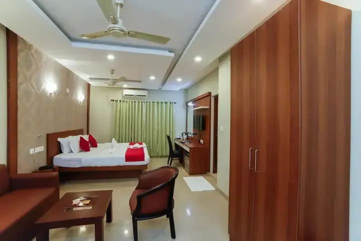 Паллипурам: Hotel Sreepathy Indraprastha