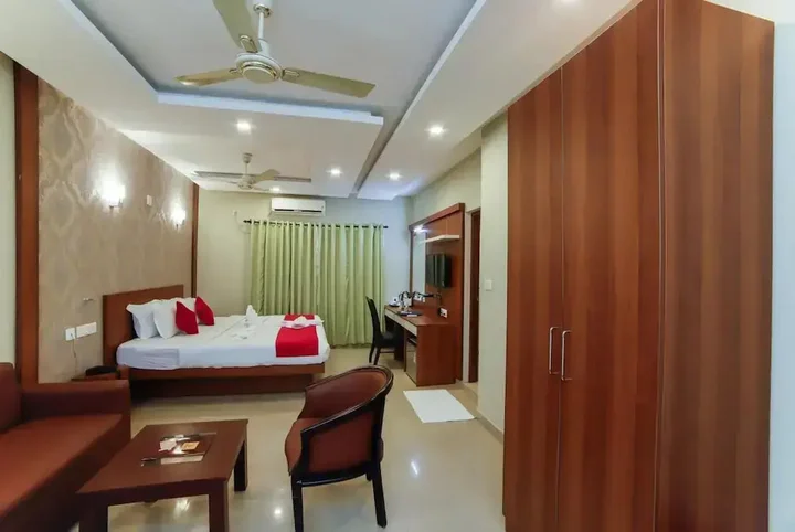 Паллипурам: Hotel Sreepathy Indraprastha