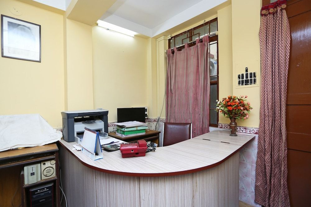 Болпур: Rater Tara Diner Rabi by OYO Rooms