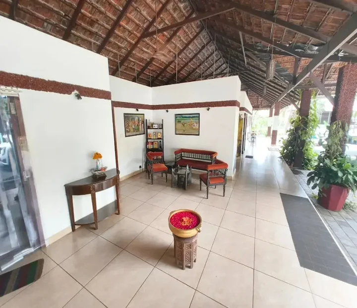 Уллал: RiverRoost Resorts