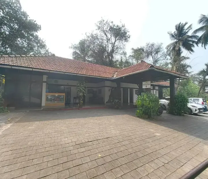 Уллал: RiverRoost Resorts