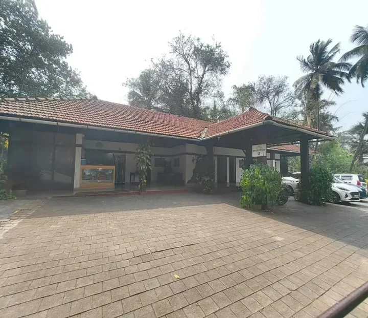 Уллал: RiverRoost Resorts