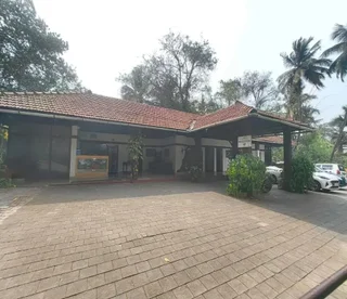Уллал: RiverRoost Resorts