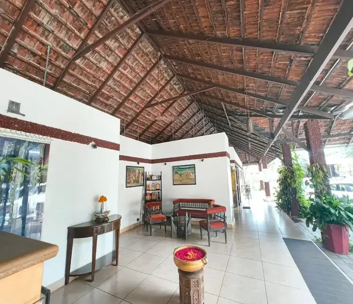 Уллал: RiverRoost Resorts