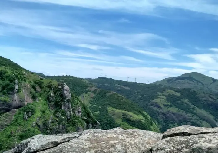 Рамаккалмеду: Wind Valley Homestay