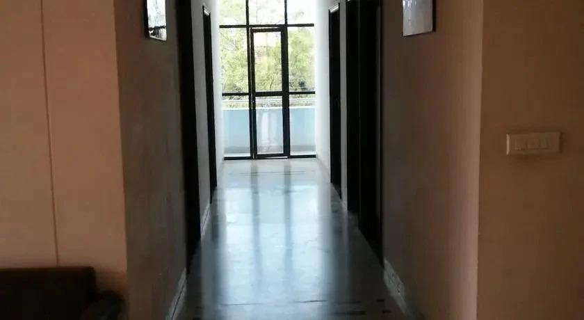 Джайпур: Hotel O22