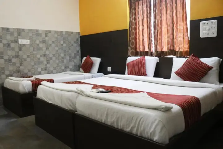 Ченнаи: Season 4 Residences -  Thiruvanmiyur