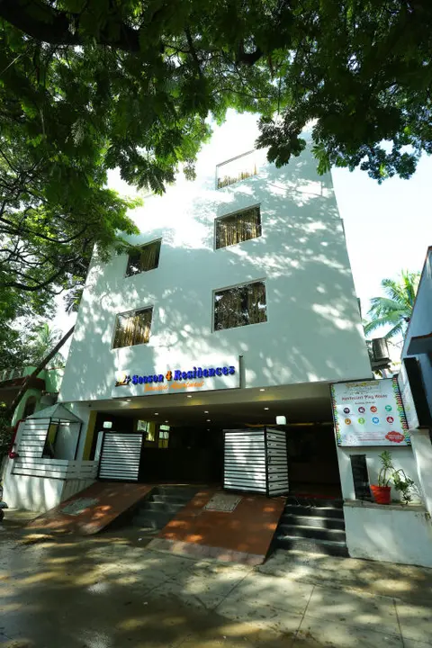 Ченнаи: Season 4 Residences - Thiruvanmiyur