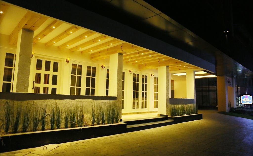 Султан-Батери: Hotel Indriya Wayanad