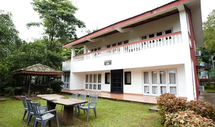 Пахирала: Prakrity Village Resort Sundarbans