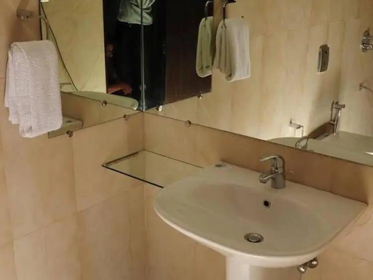 Тируванантапурам: Ridges Hotel Trivandrum