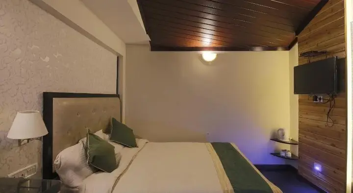 Дарджилинг: Hotel Dip Palace