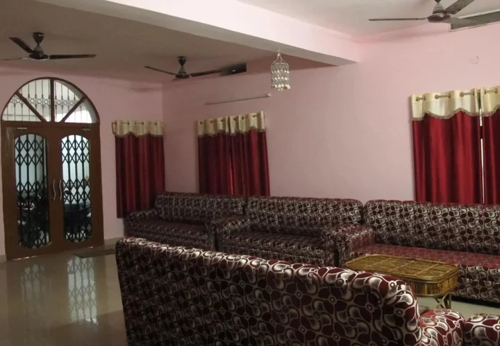 Бодх-Гая: Suma Guest House