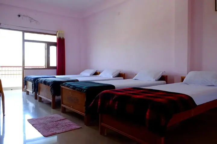 Бодх-Гая: Suma Guest House