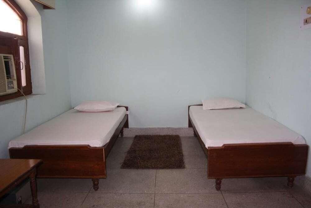 Бодх-Гая: Rainbow Guest House