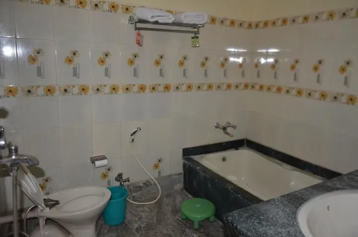 Бодх-Гая: Rainbow Guest House