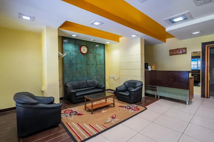Пудучерри: Hotel Palanisamy - MG Road