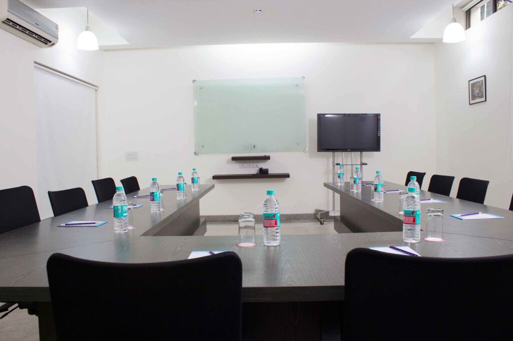 Гуруграм: Stately Suites MG Road