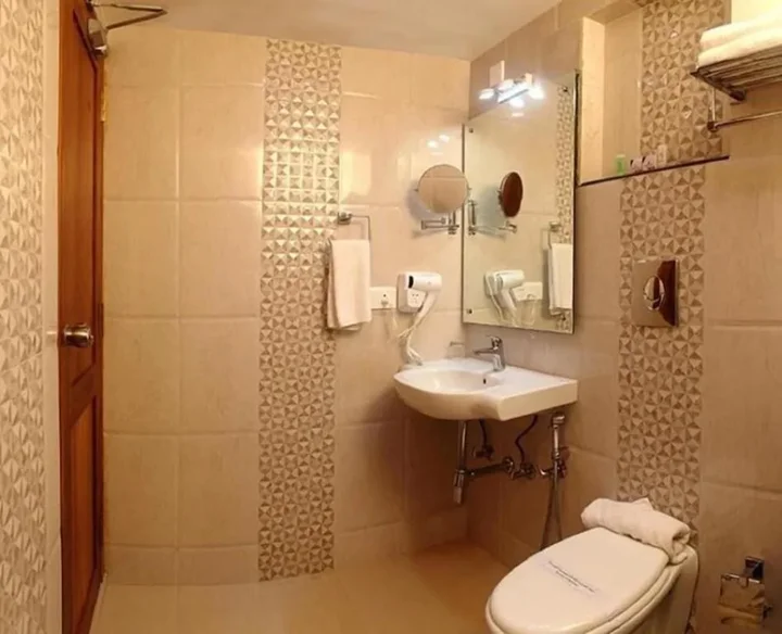Гуруваюр: Vishnu Inn