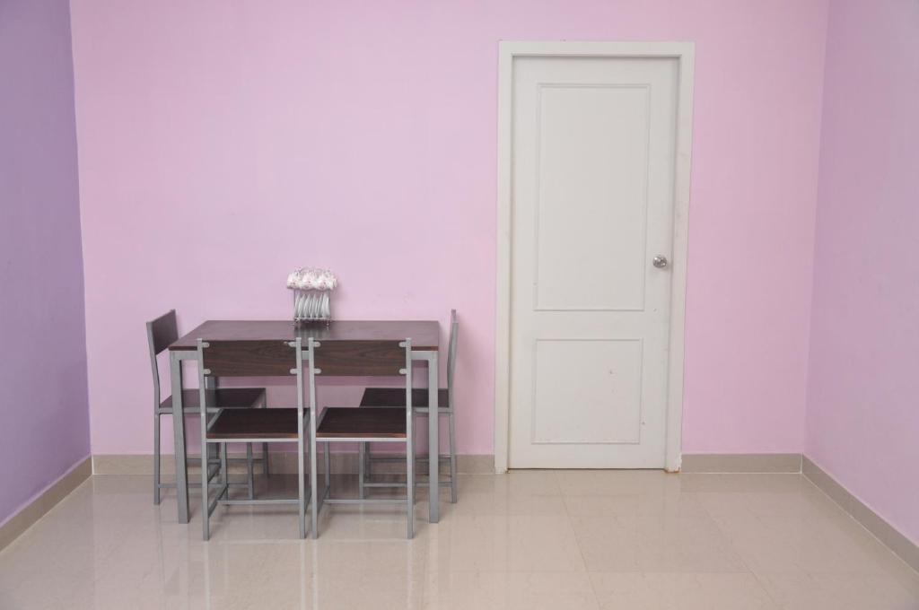 Солагампатти: Srirangam Service Apartment
