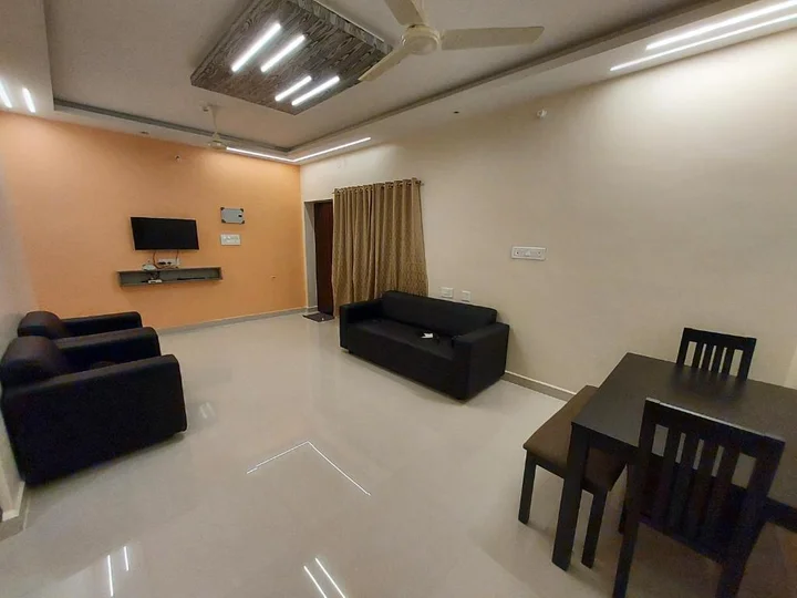 Солагампатти: Srirangam Service Apartment