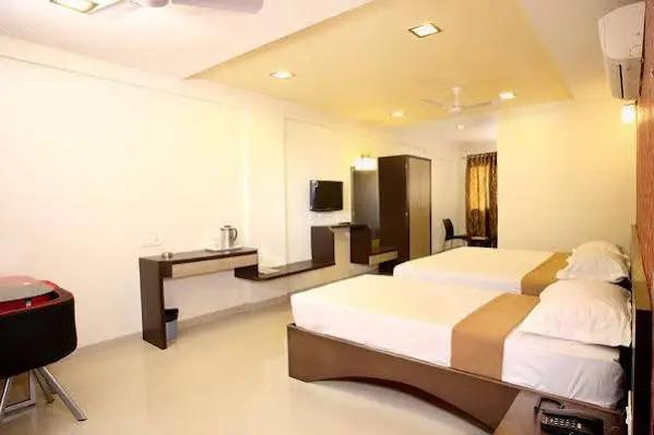Пуна: Hotel Prince Regency