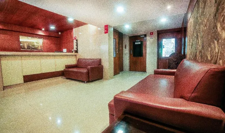 Мумбаи: Lucky Hotel Bandra