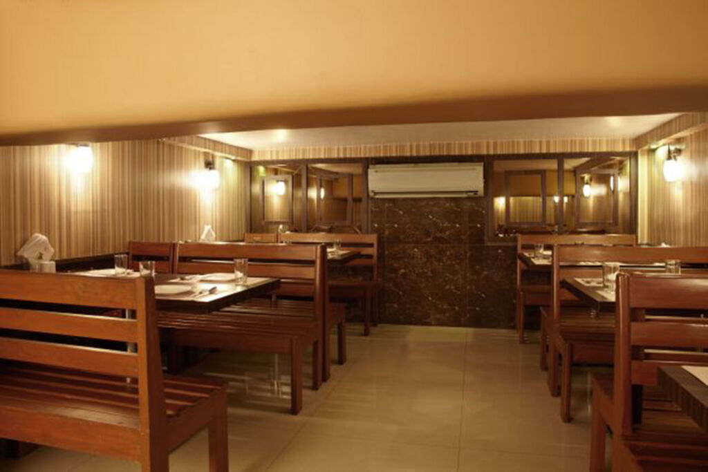 Мумбаи: Lucky Hotel Bandra