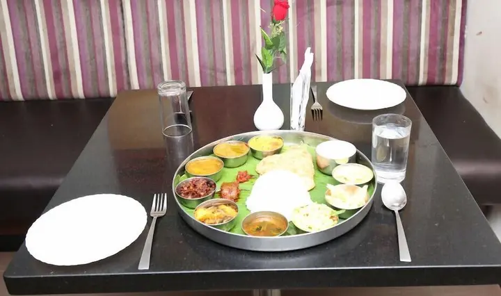 Какинада: Hotel Anand Regency