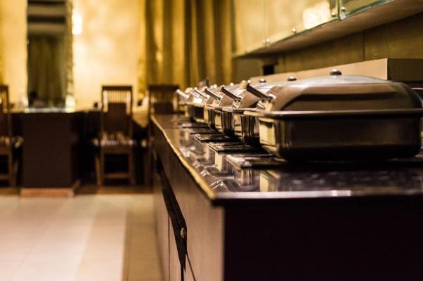 Крепость Jhansi: Hotel Sheela Shree Plaza