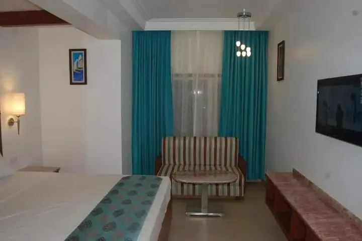 Пудучерри: Hotel Karai