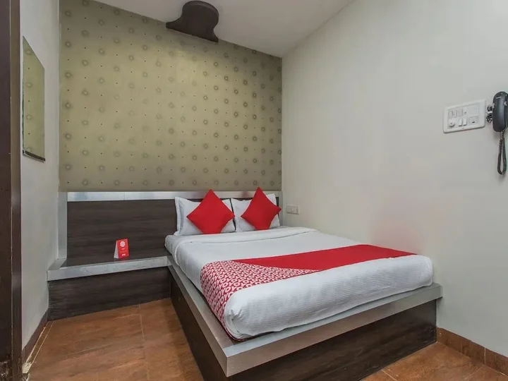 Индаур: Sky Hotel