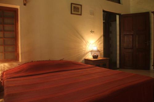 Калапет: R M Guest House
